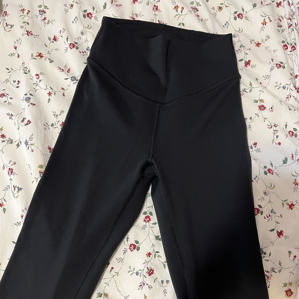 lululemon wunder under smoothcover
